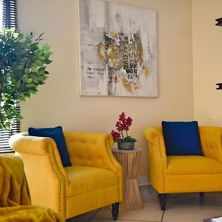 Green Haven Apartments エズルウィニ エクステリア 写真