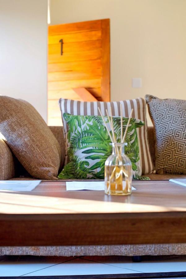 Green Haven Apartments エズルウィニ エクステリア 写真