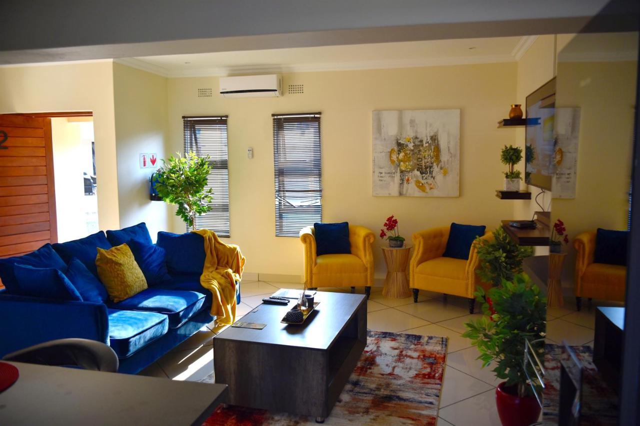 Green Haven Apartments エズルウィニ エクステリア 写真