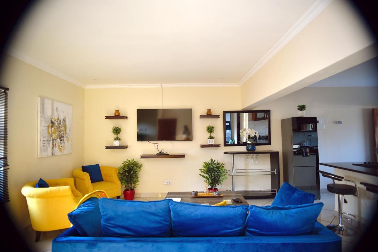 Green Haven Apartments エズルウィニ エクステリア 写真